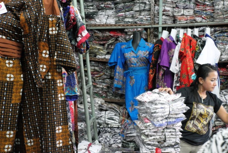 Suasana Pasar Klewer Batik Solo