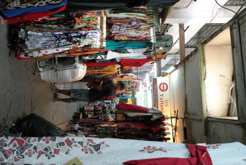 Suasana Pasar Klewer Batik Solo