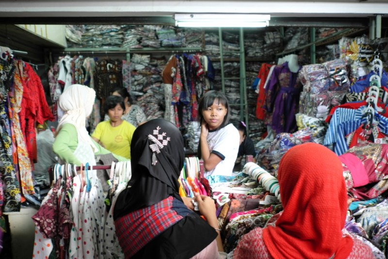 Suasana Pasar Klewer Batik Solo