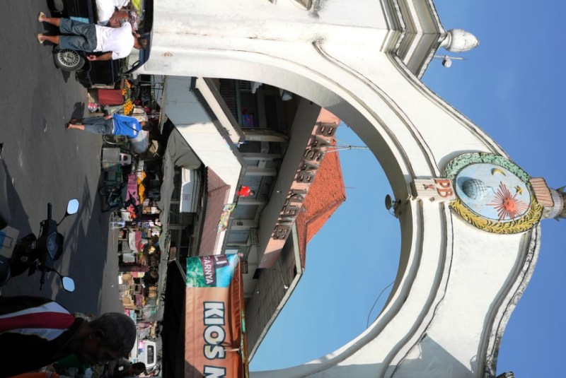 Suasana Pasar Klewer Batik Solo