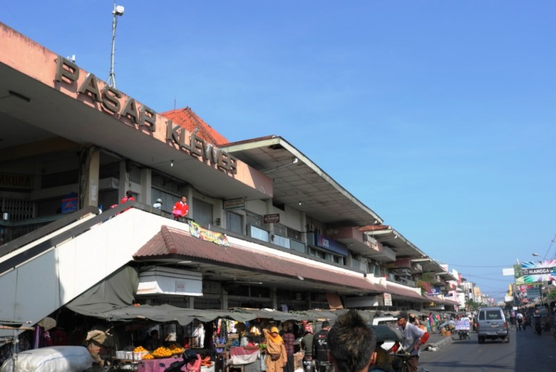Suasana Pasar Klewer Batik Solo