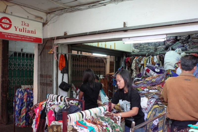 Suasana Pasar Klewer Batik Solo