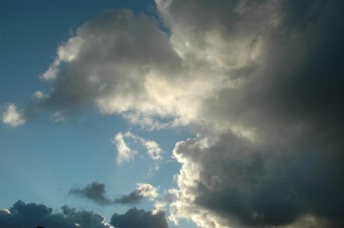 307429_2318550051553_3176862_n