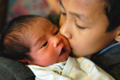 Dedek sayang namamu Youssef, kata Mas Abim