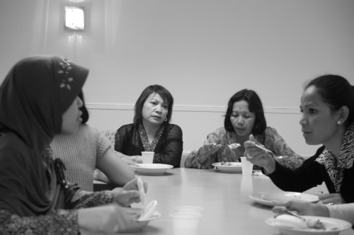 potret fotografi kak ida sedih