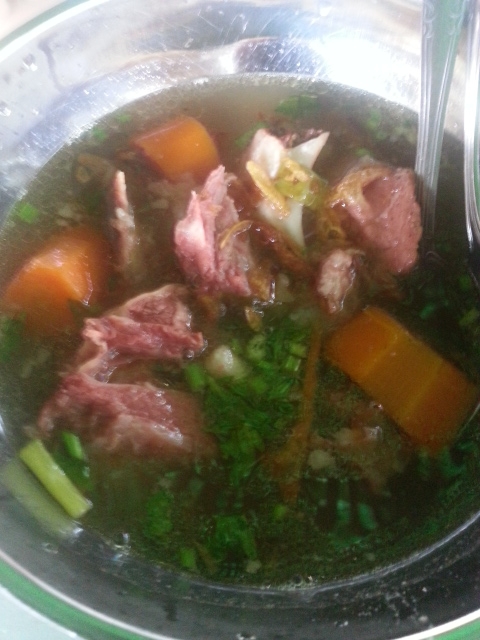 Kuliner Sop Buntut Ma' Emun Bogor