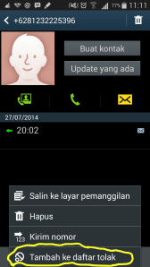 Memblockir nomor dari log panggilan