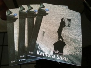 Fotografi asik dengan kamera saku