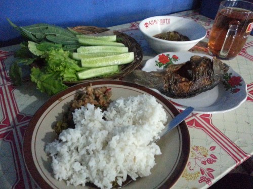 Kuliner warung sederhana dadali bogor