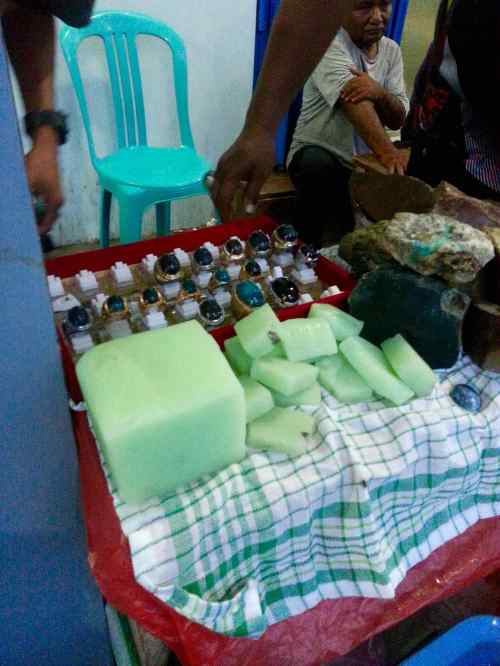 batu hijau fosfor kalimantan