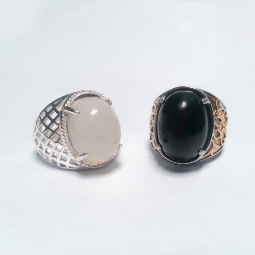 batu akik obi maluku