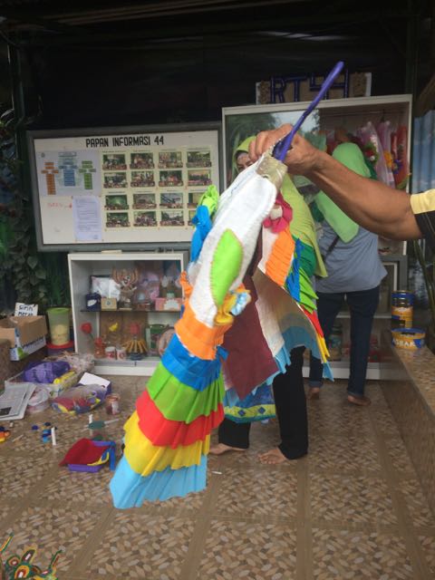 promi sampah warga larangan sidoharjo